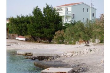 Croatia Privát Rogoznica, Exterior